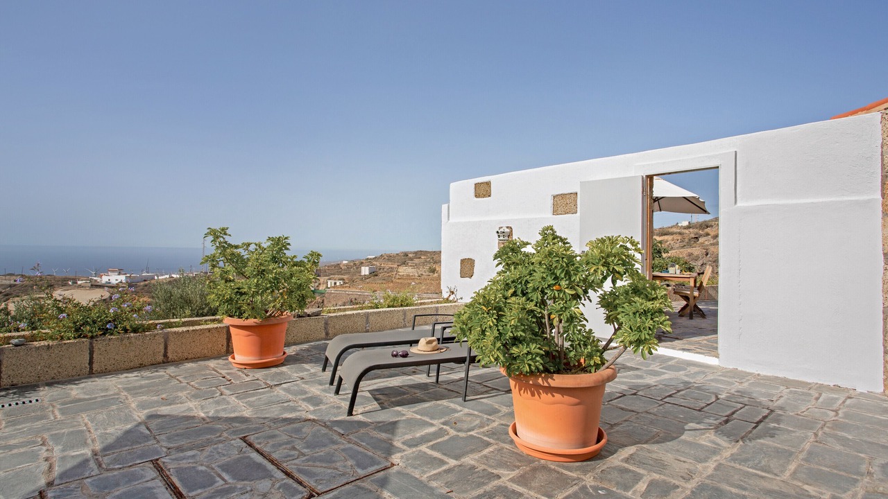 Photo of Outdoor in Fasnia