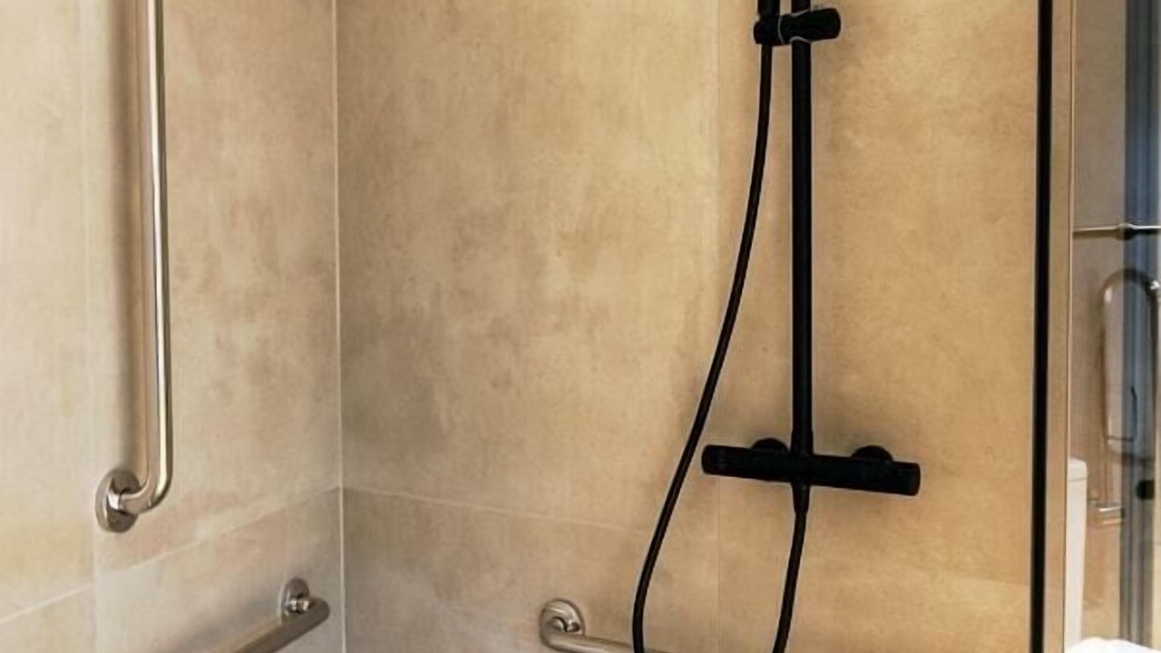 Photo of Bathroom in Montolivet