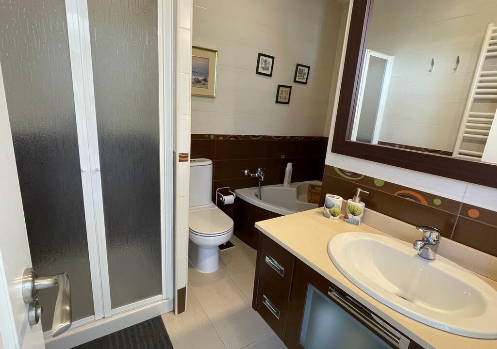 Photo of Bathroom in Torrenueva