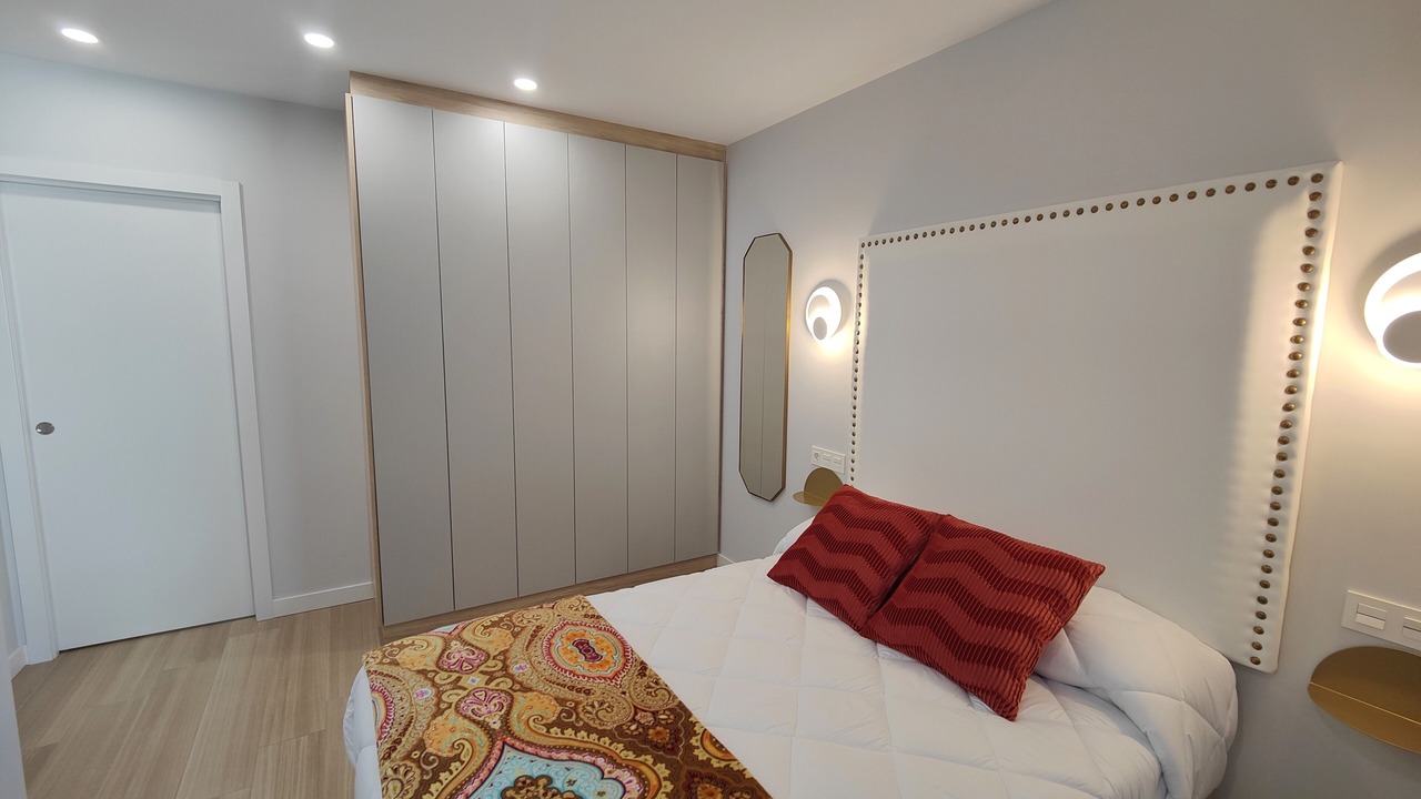 Photo of Bedroom in Oviedo City Centre