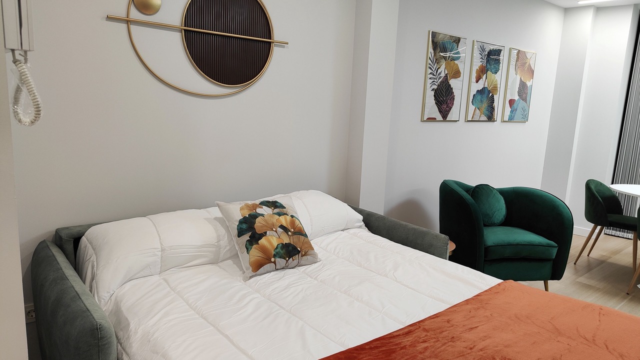 Photo of Bedroom in Oviedo City Centre