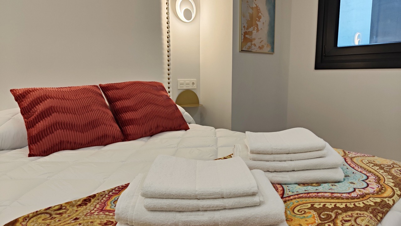 Photo of Bedroom in Oviedo City Centre