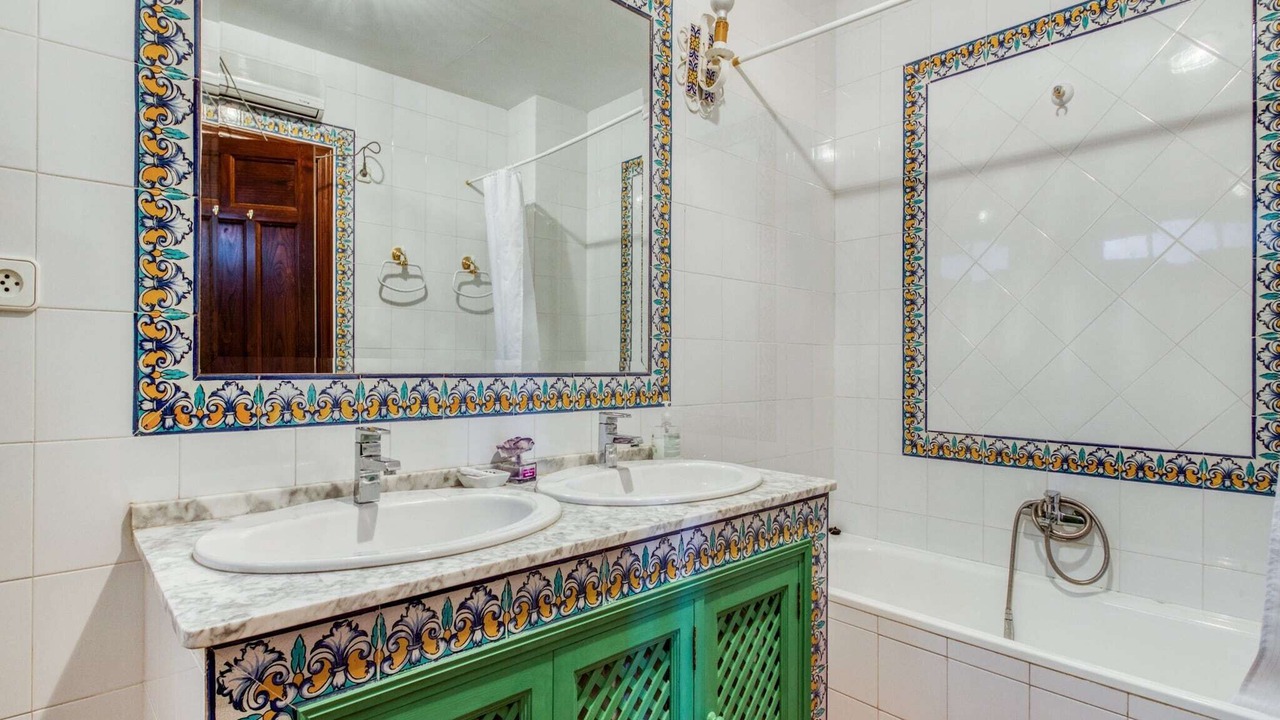 Photo of Bathroom in Higuera de la Sierra