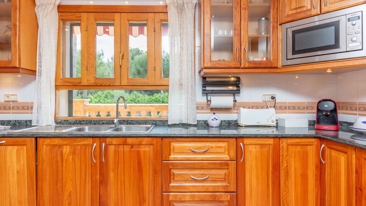 Photo of Kitchen in Es Garrovers