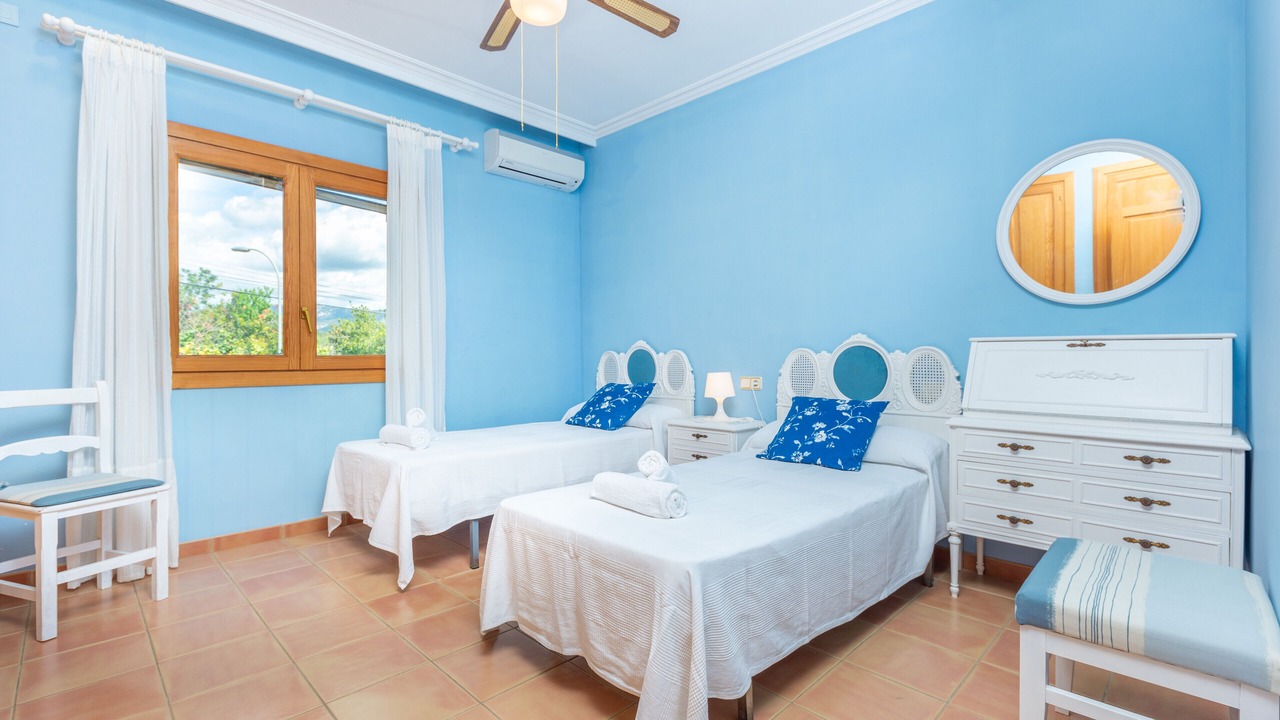 Photo of Bedroom in Es Garrovers