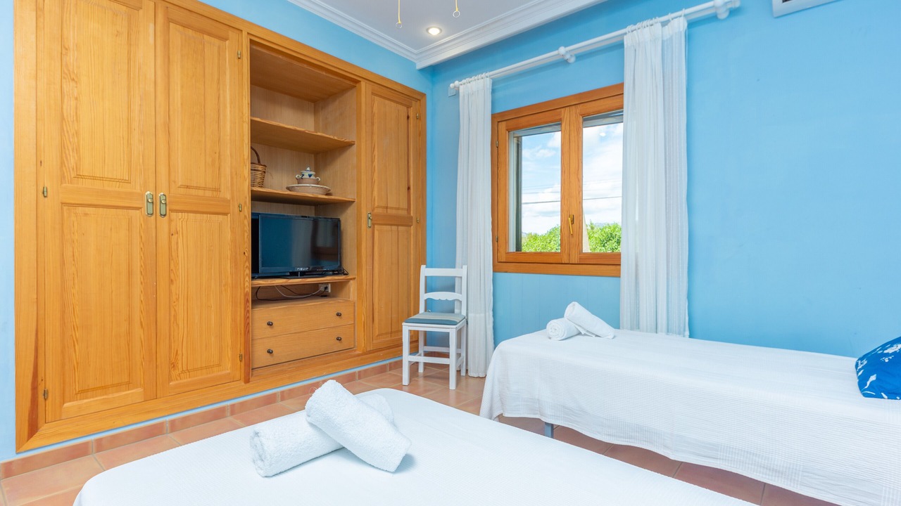 Photo of Bedroom in Es Garrovers