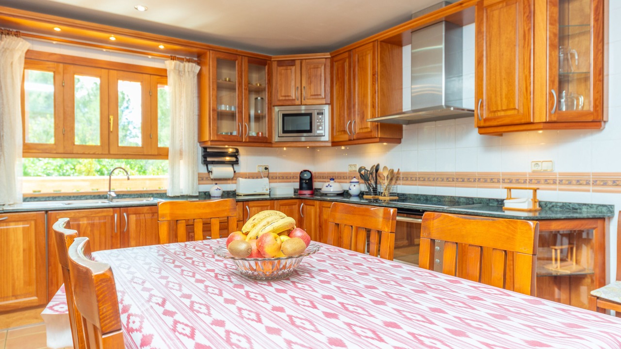 Photo of Kitchen in Es Garrovers