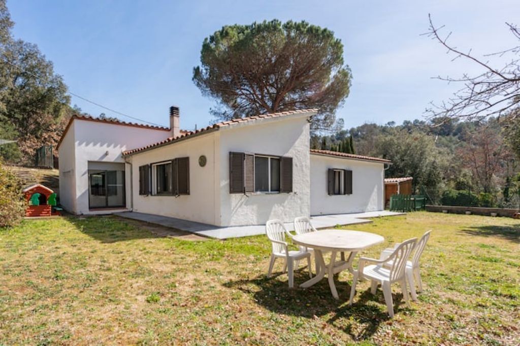 Photo of Outdoor in Palol de Revardit