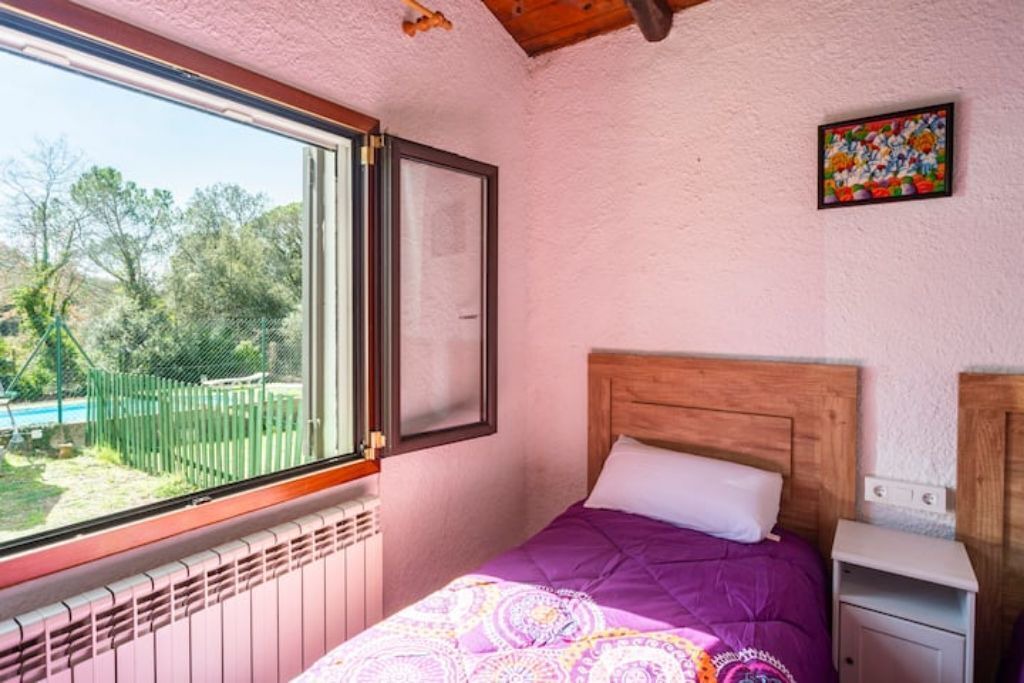 Photo of Bedroom in Palol de Revardit