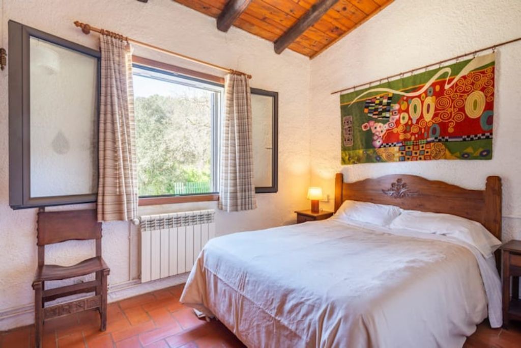 Photo of Bedroom in Palol de Revardit