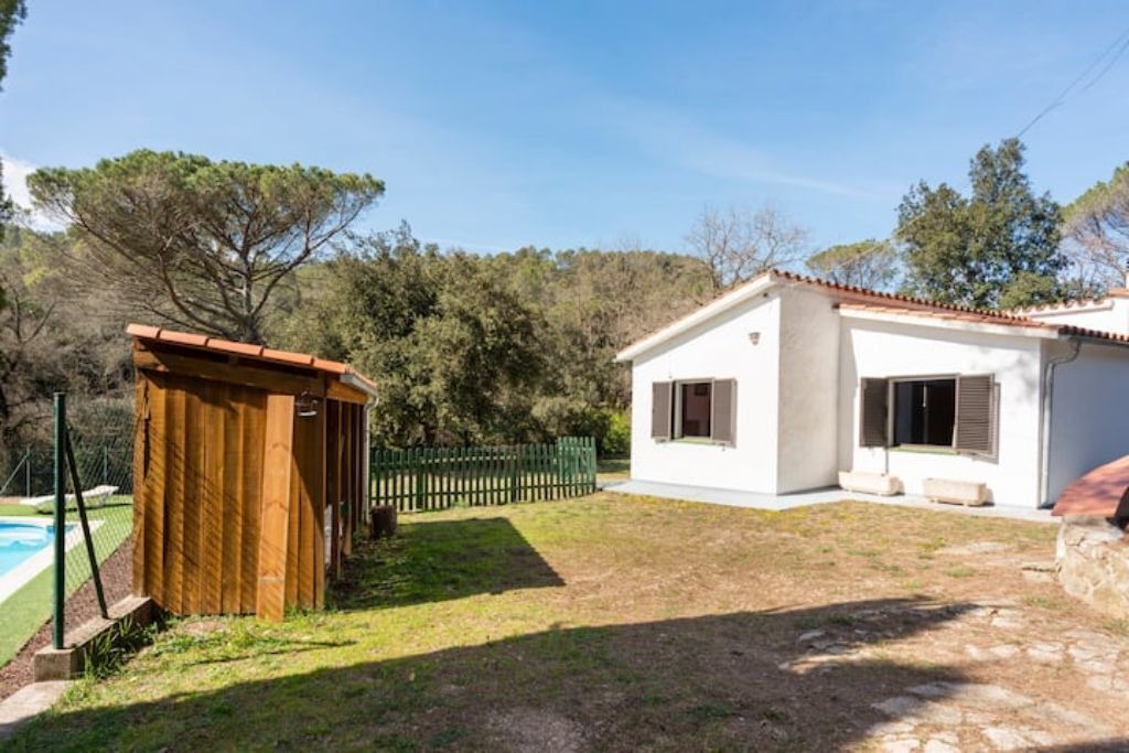 Photo of Outdoor in Palol de Revardit