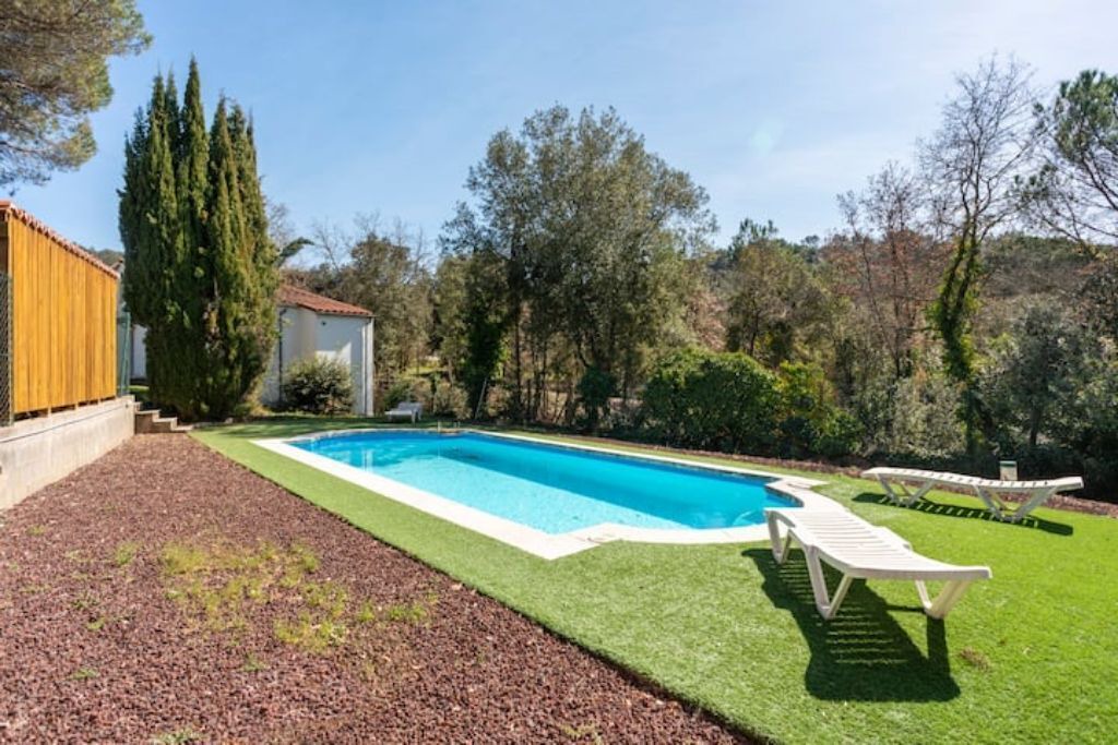 Photo of Outdoor in Palol de Revardit