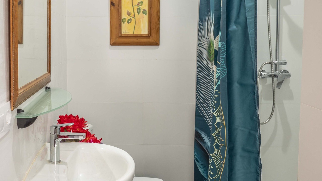 Photo of Bathroom in Vera