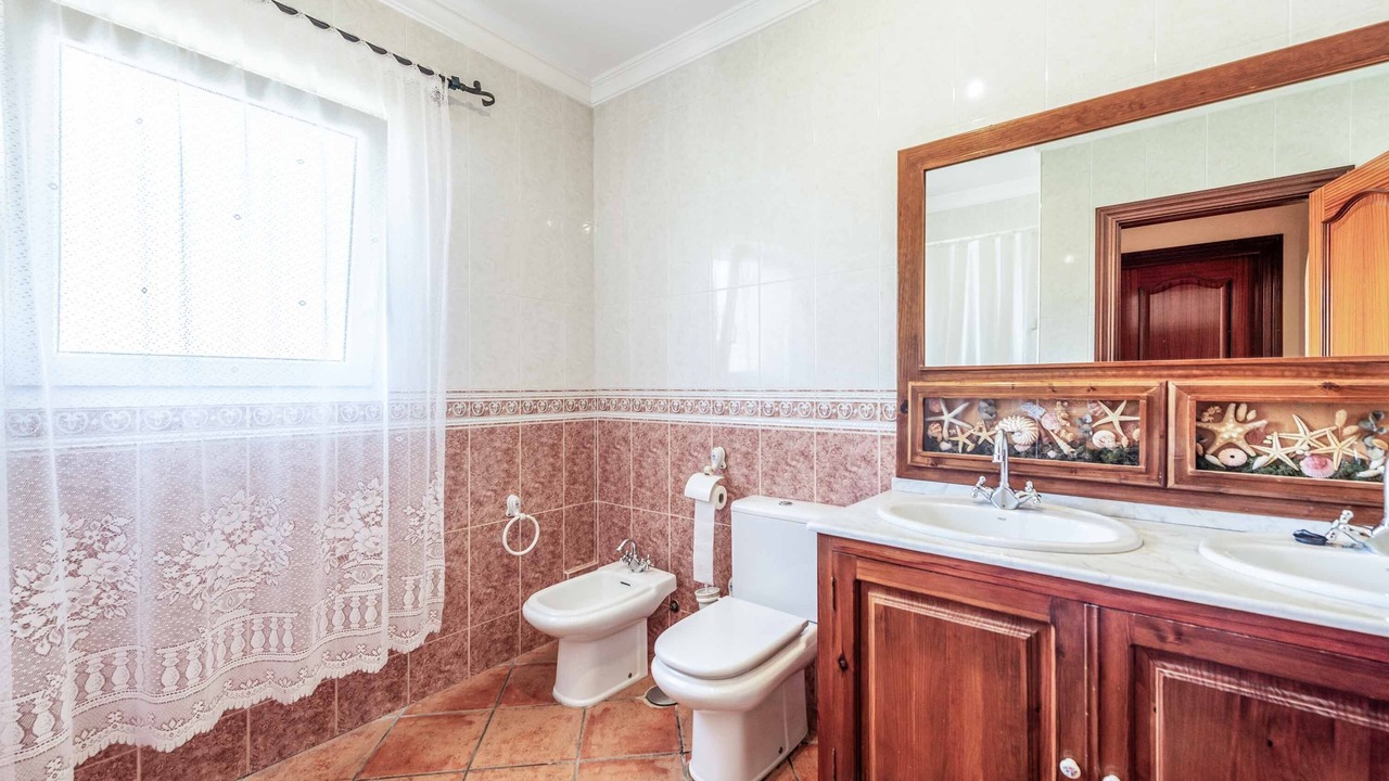 Photo of Bathroom in Torrequebrada