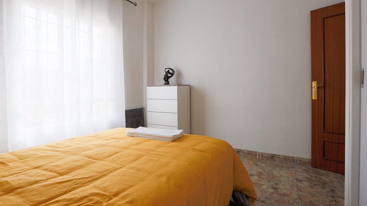 Photo of Bedroom in Los Nietos