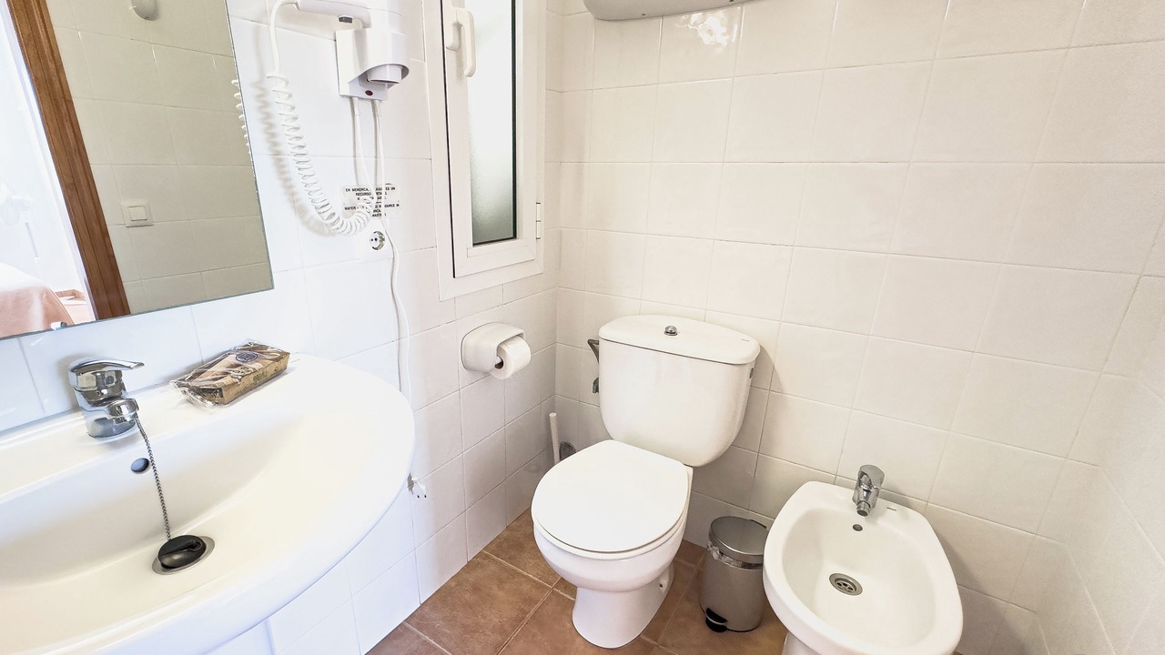 Photo of Bathroom in Serpentona