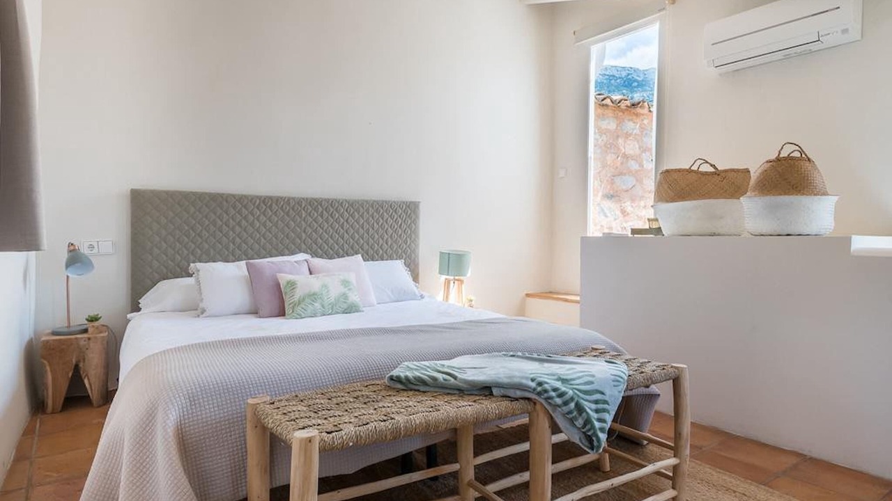 Photo of Bedroom in Biniaraix