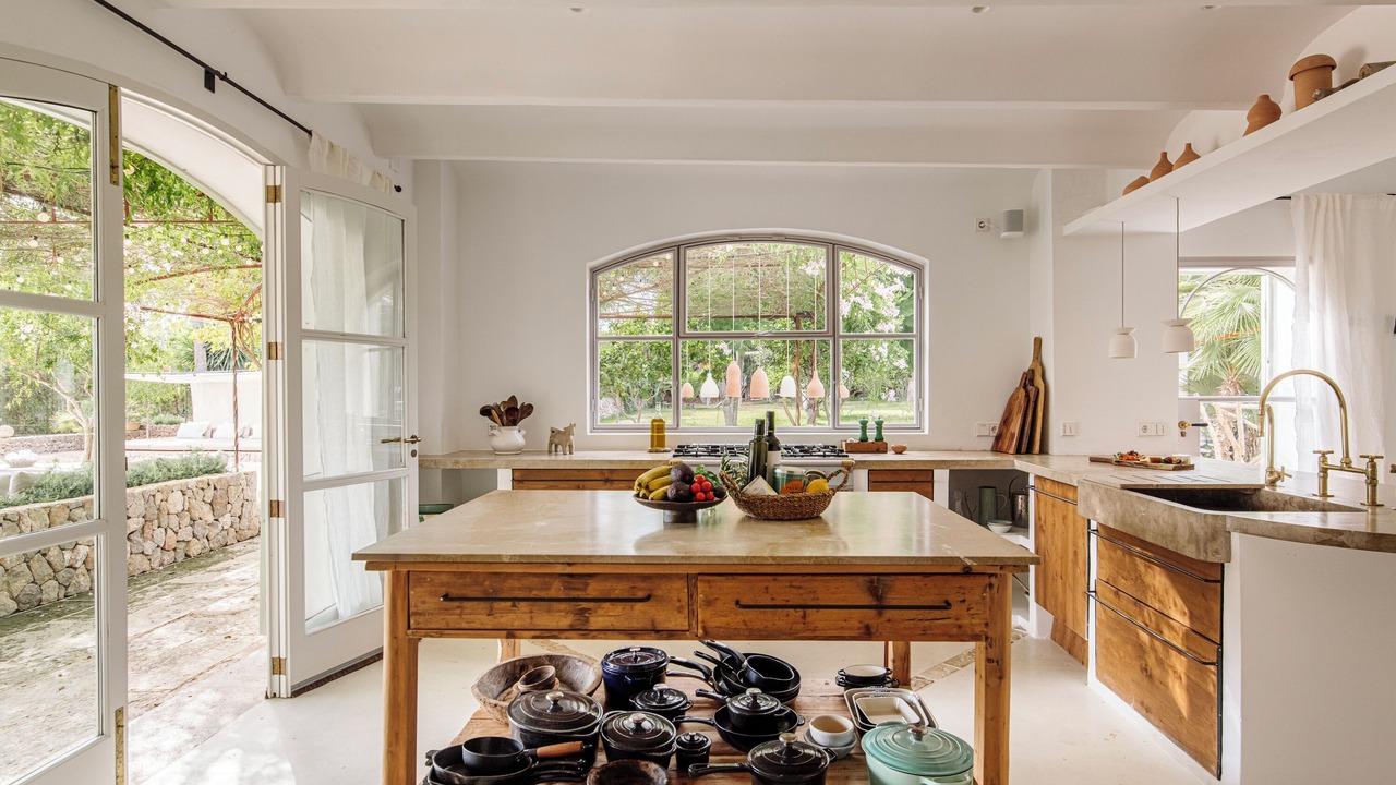 Photo of Kitchen in Es Garrovers