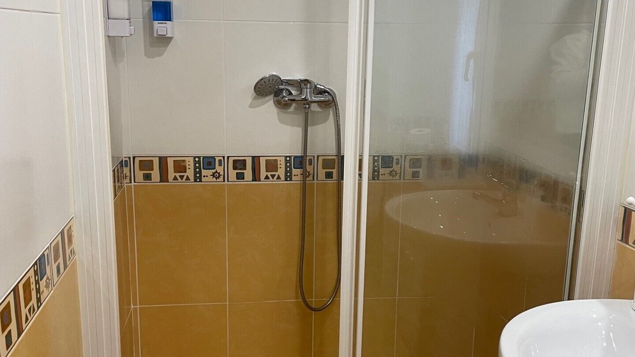 Photo of Bathroom in Haro