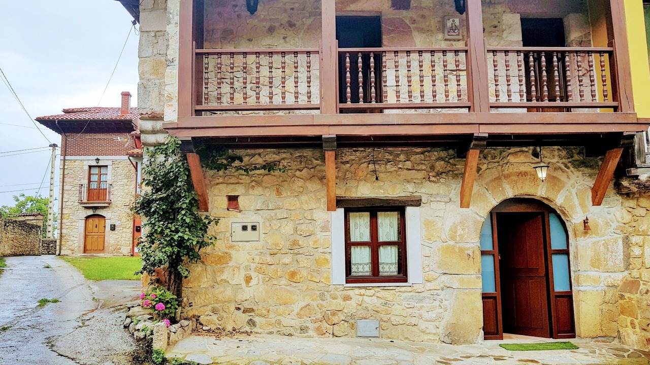 Photo of Others in Llanes