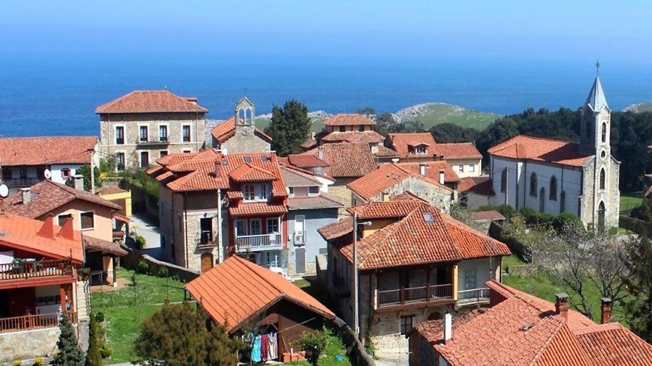 Photo of Outdoor in Llanes