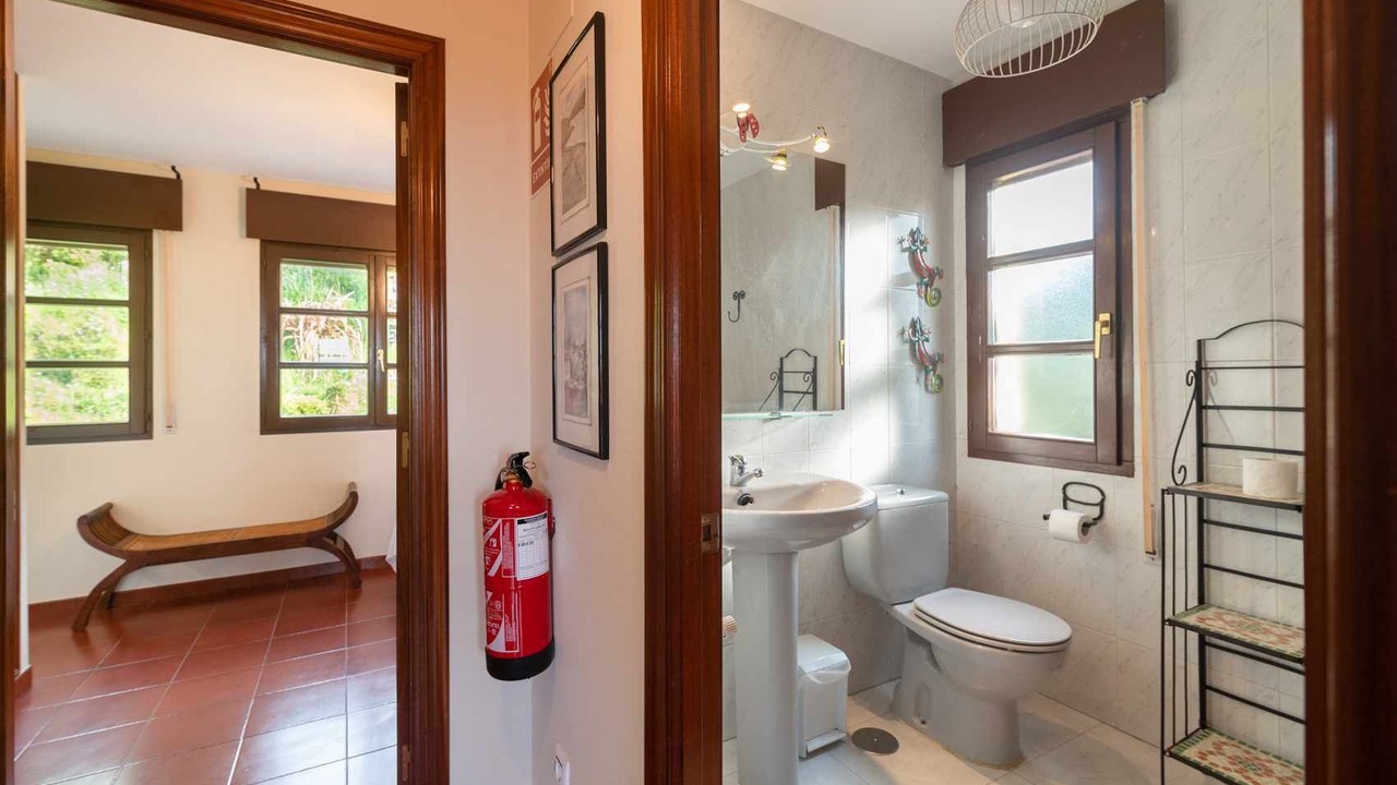 Photo of Bathroom in Puente Nuevo