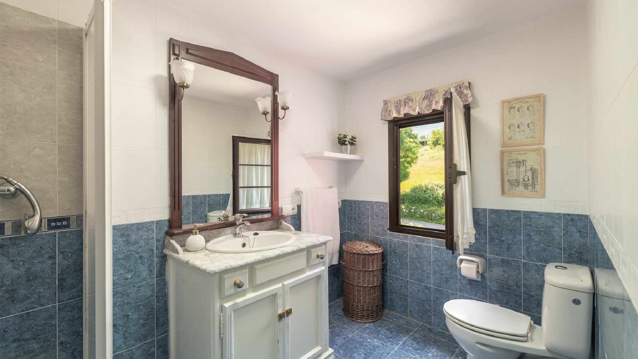 Photo of Bathroom in Llamigo
