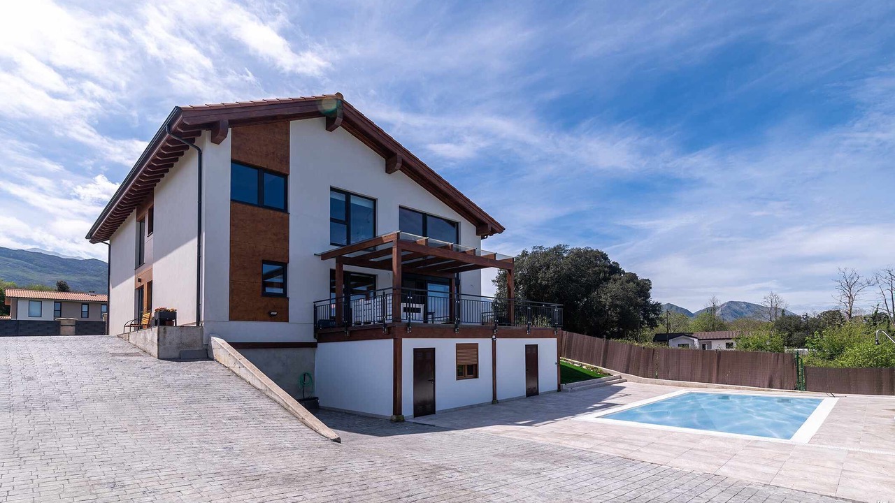Photo of Patio Balcony in Llanes