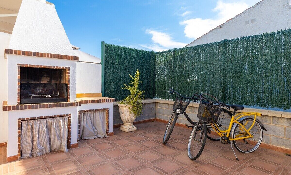 Photo of Patio Balcony in Mil Palmeras