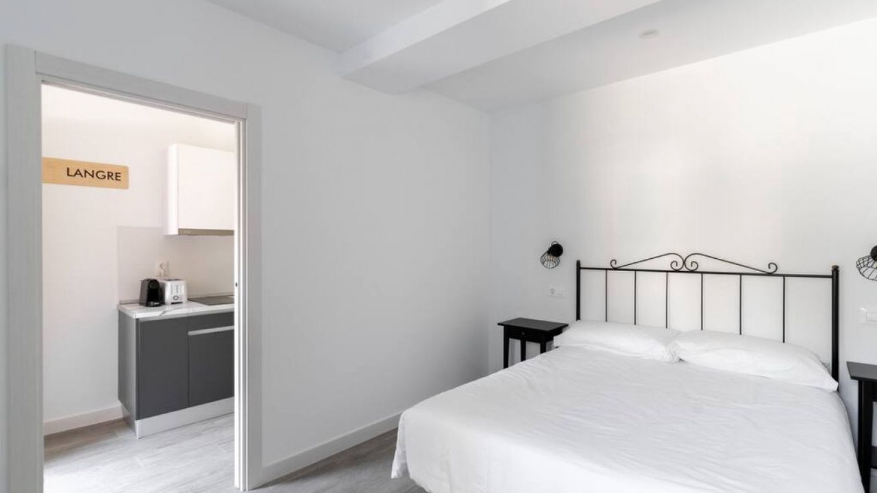 Photo of Bedroom in Villaverde de Pontones