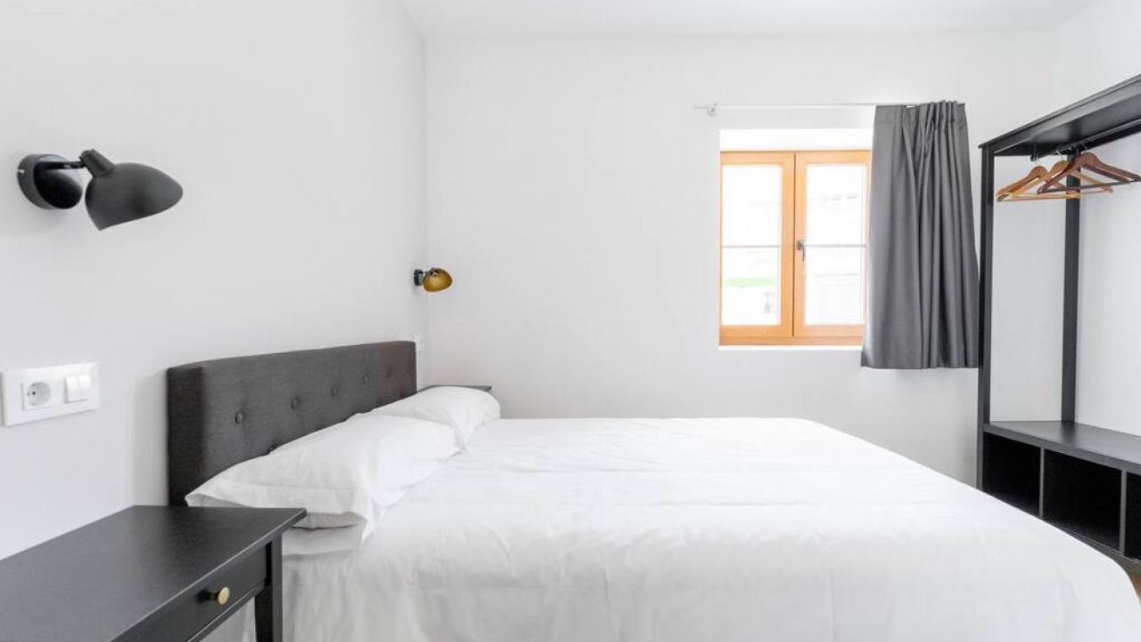 Photo of Bedroom in Villaverde de Pontones