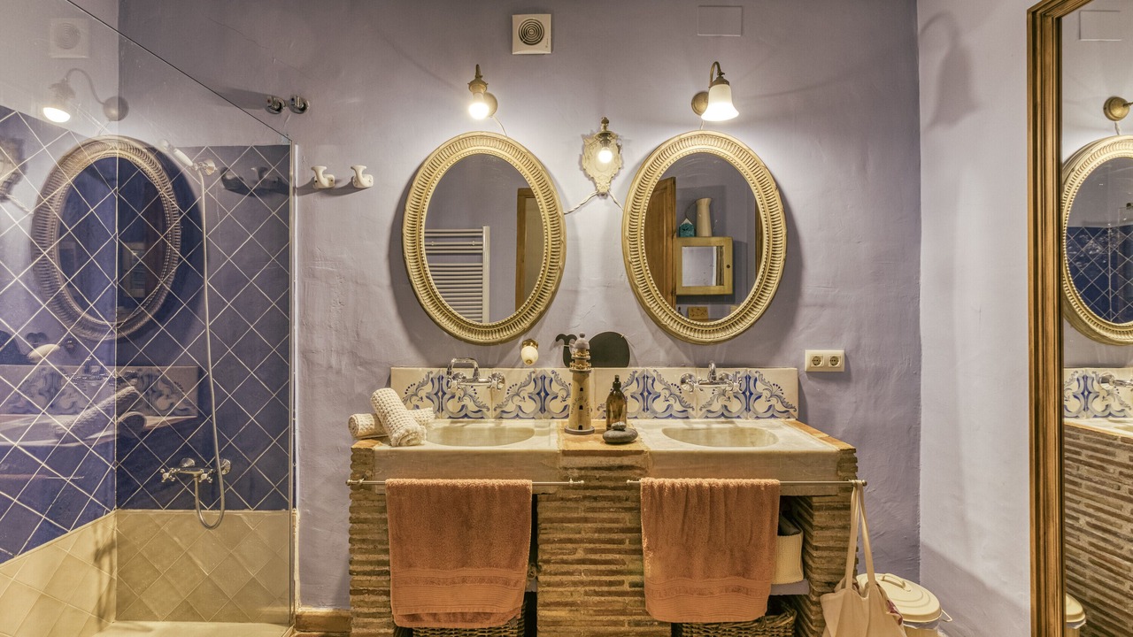 Photo of Bathroom in Riumors