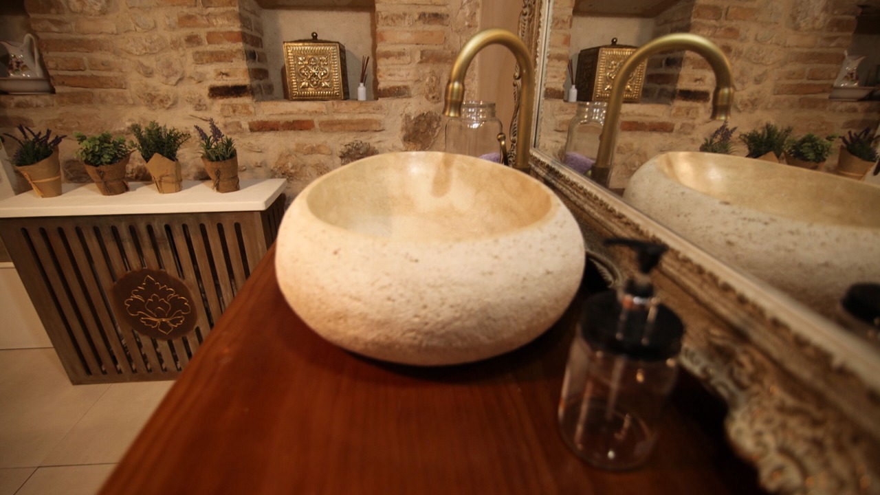 Photo of Bathroom in Montejo de la Vega de la Serrezuela