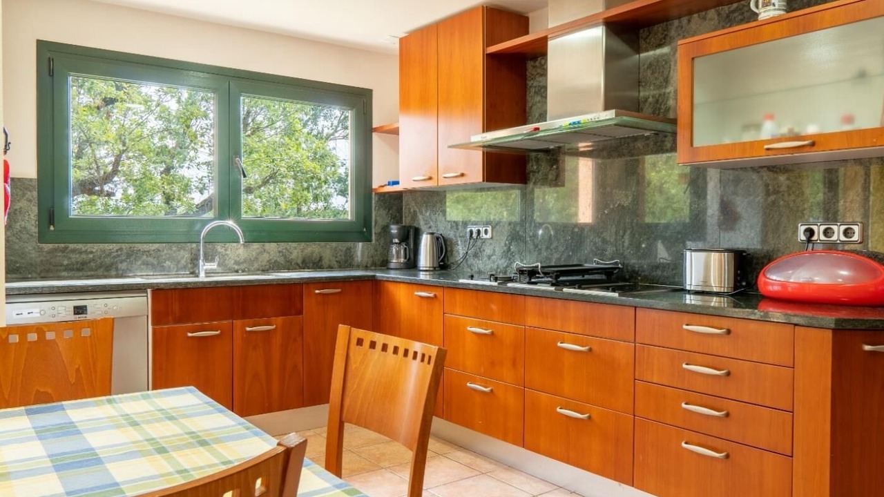 Photo of Kitchen in Quart