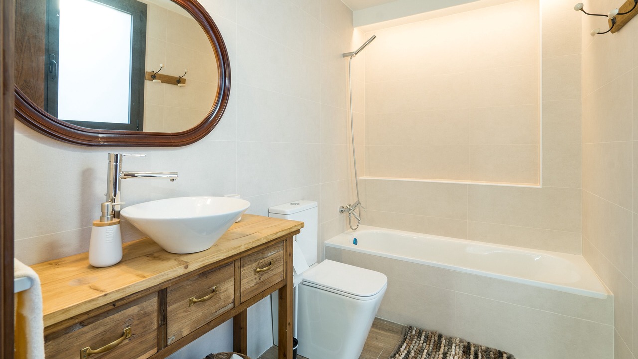 Photo of Bathroom in Os de Balaguer