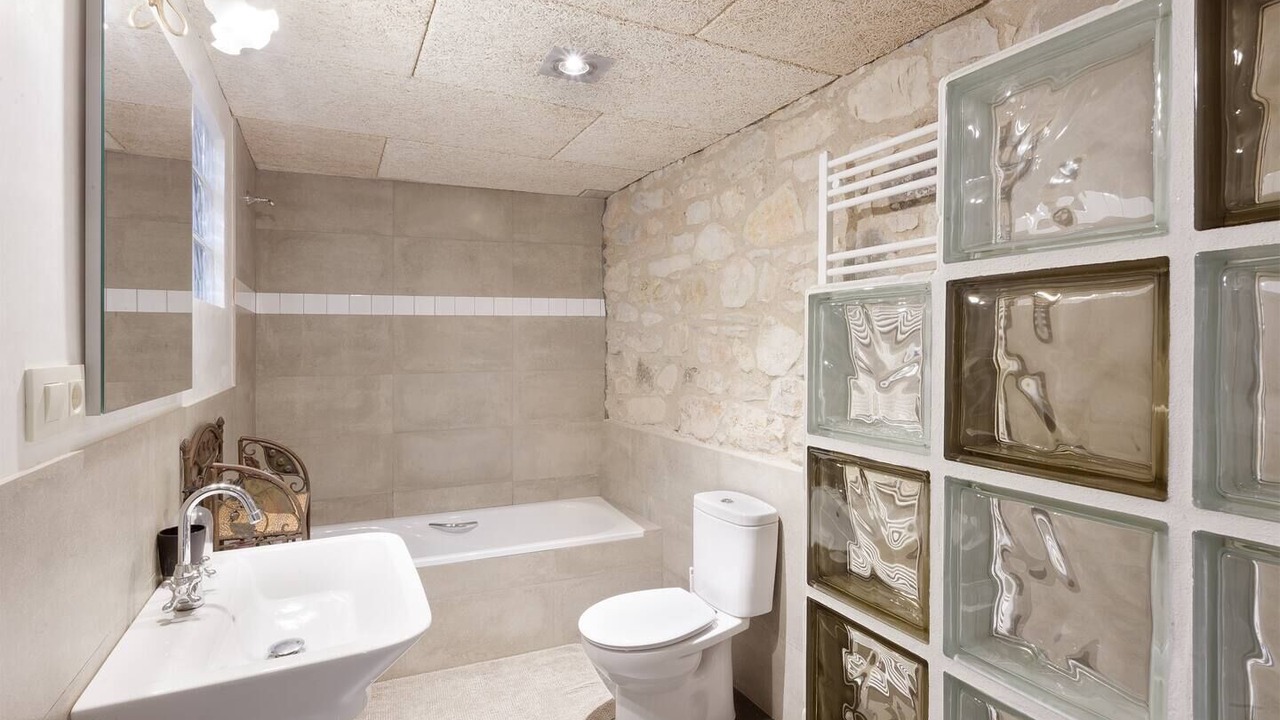 Photo of Bathroom in Girona