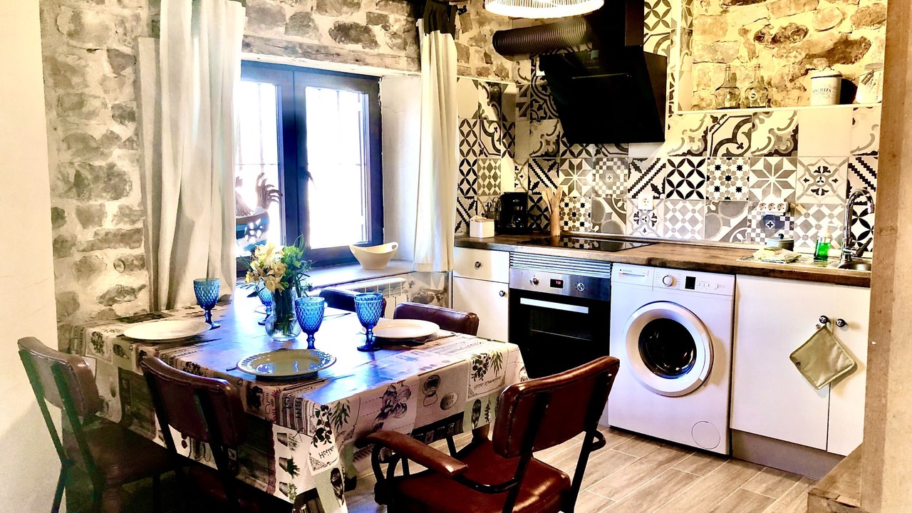 Photo of Kitchen in San Salvador de Cantamuda
