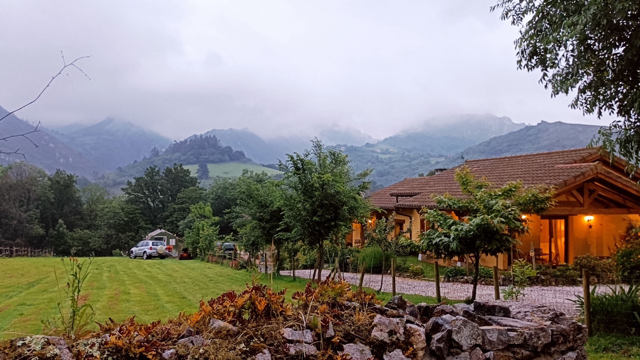 Photo of Outdoor in Peruyes