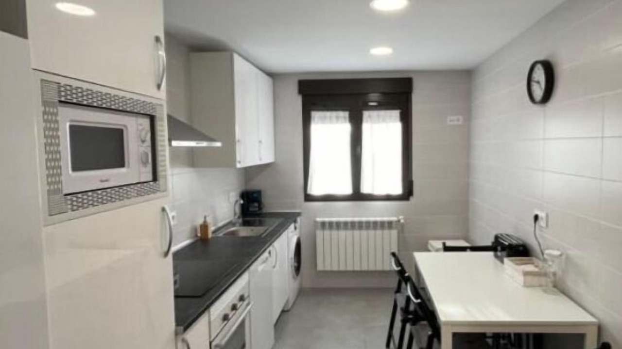 Photo of Kitchen in Basardilla