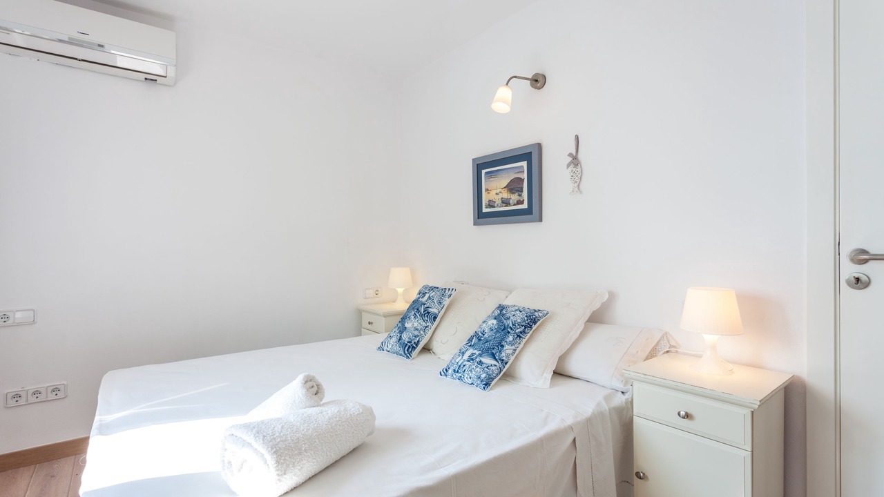 Photo of Bedroom in Banyalbufar
