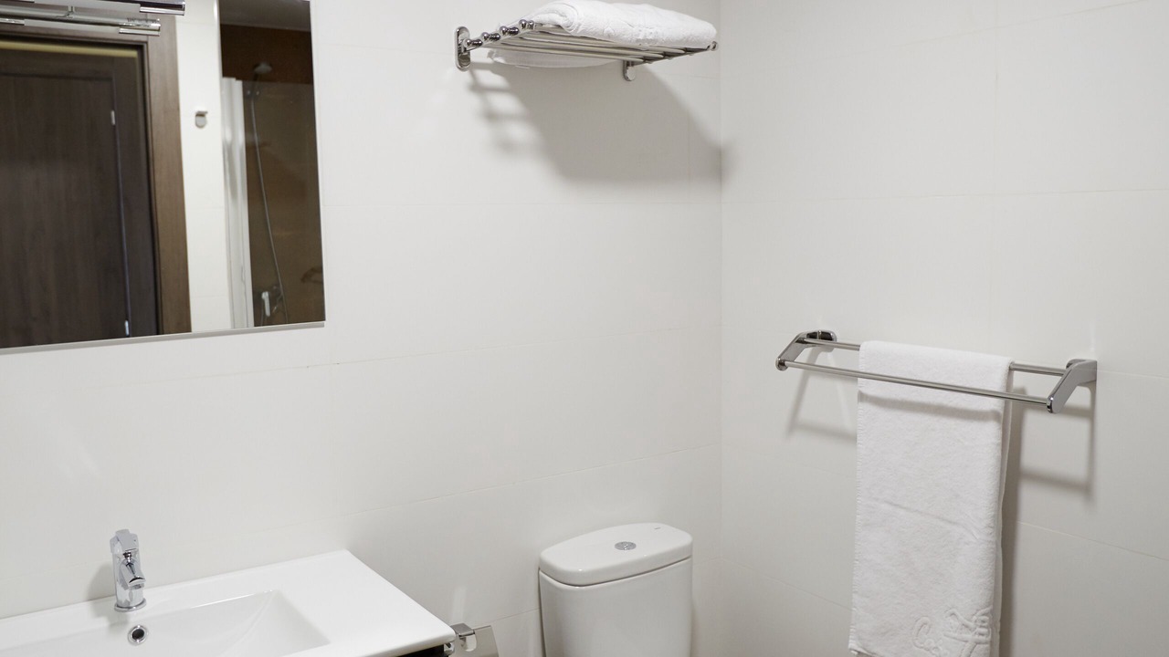 Photo of Bathroom in Collia