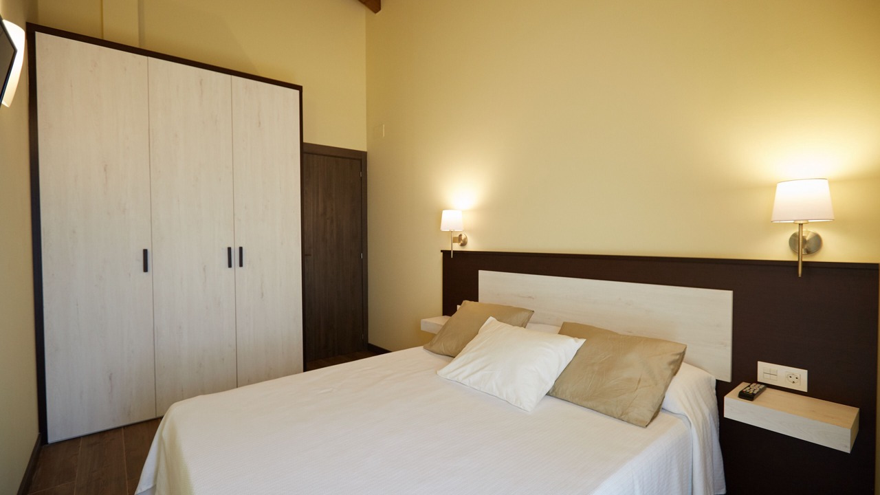 Photo of Bedroom in Collia