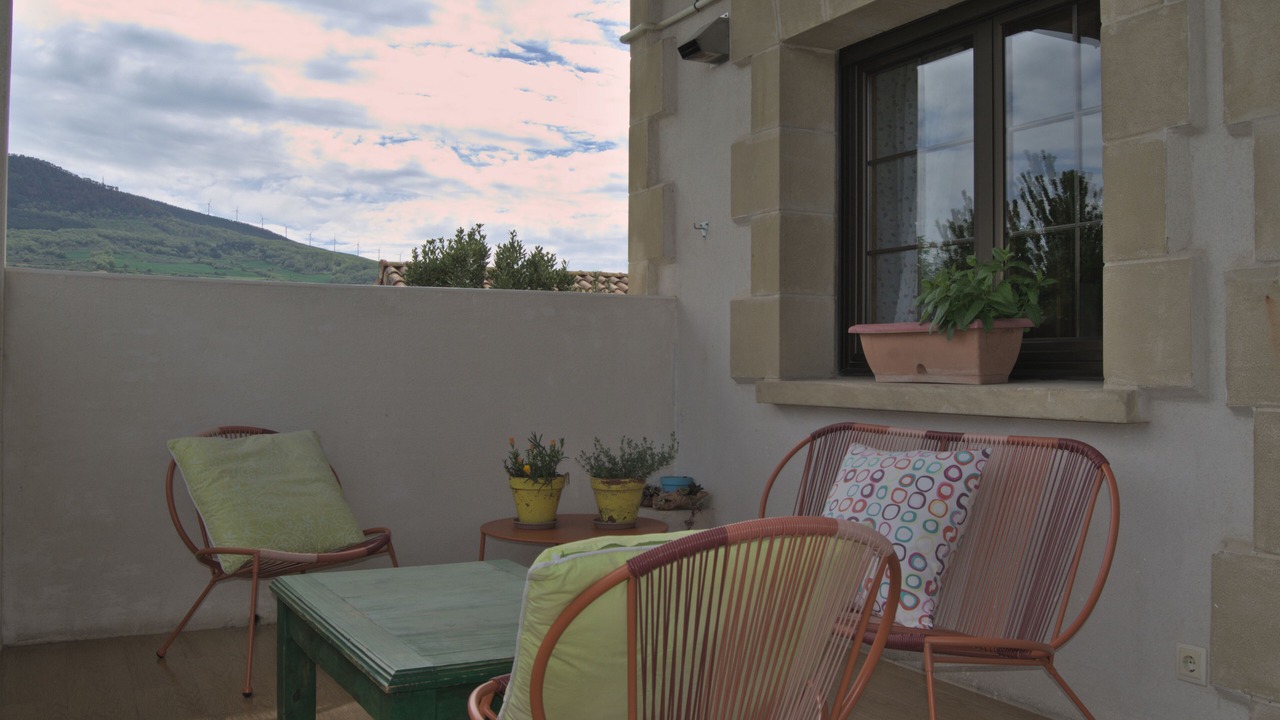 Photo of Patio Balcony in Galar