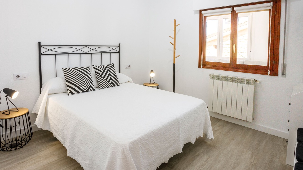 Photo of Bedroom in Leza