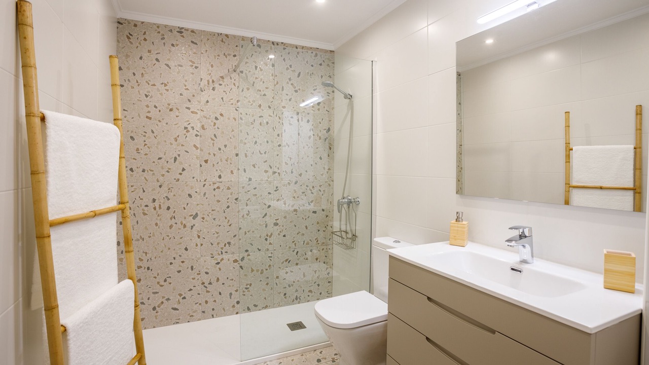 Photo of Bathroom in Leza