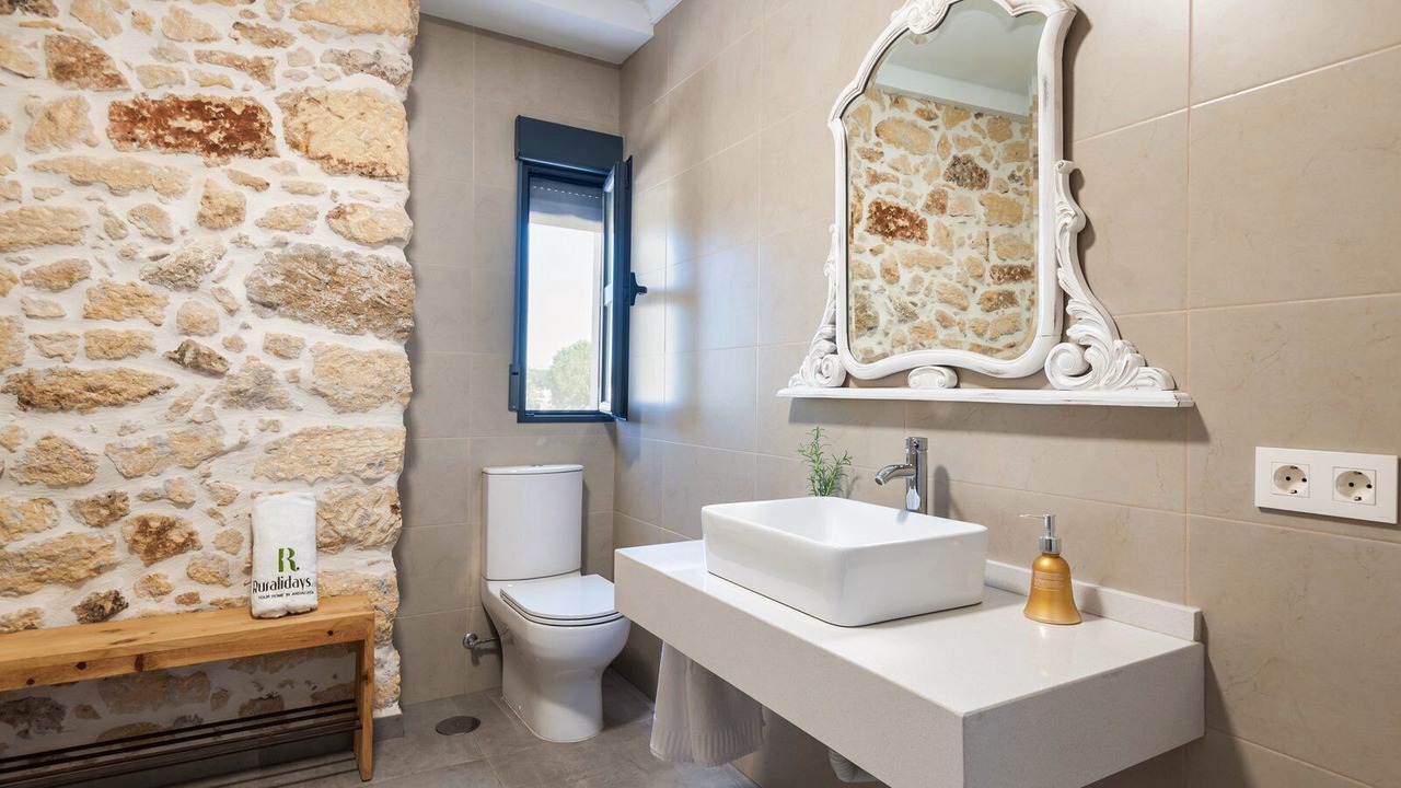 Photo of Bathroom in Alcala la Real
