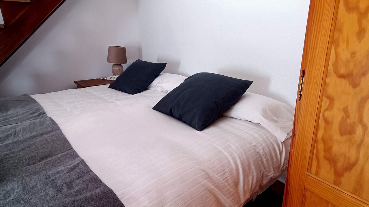 Photo of Bedroom in Villamiel