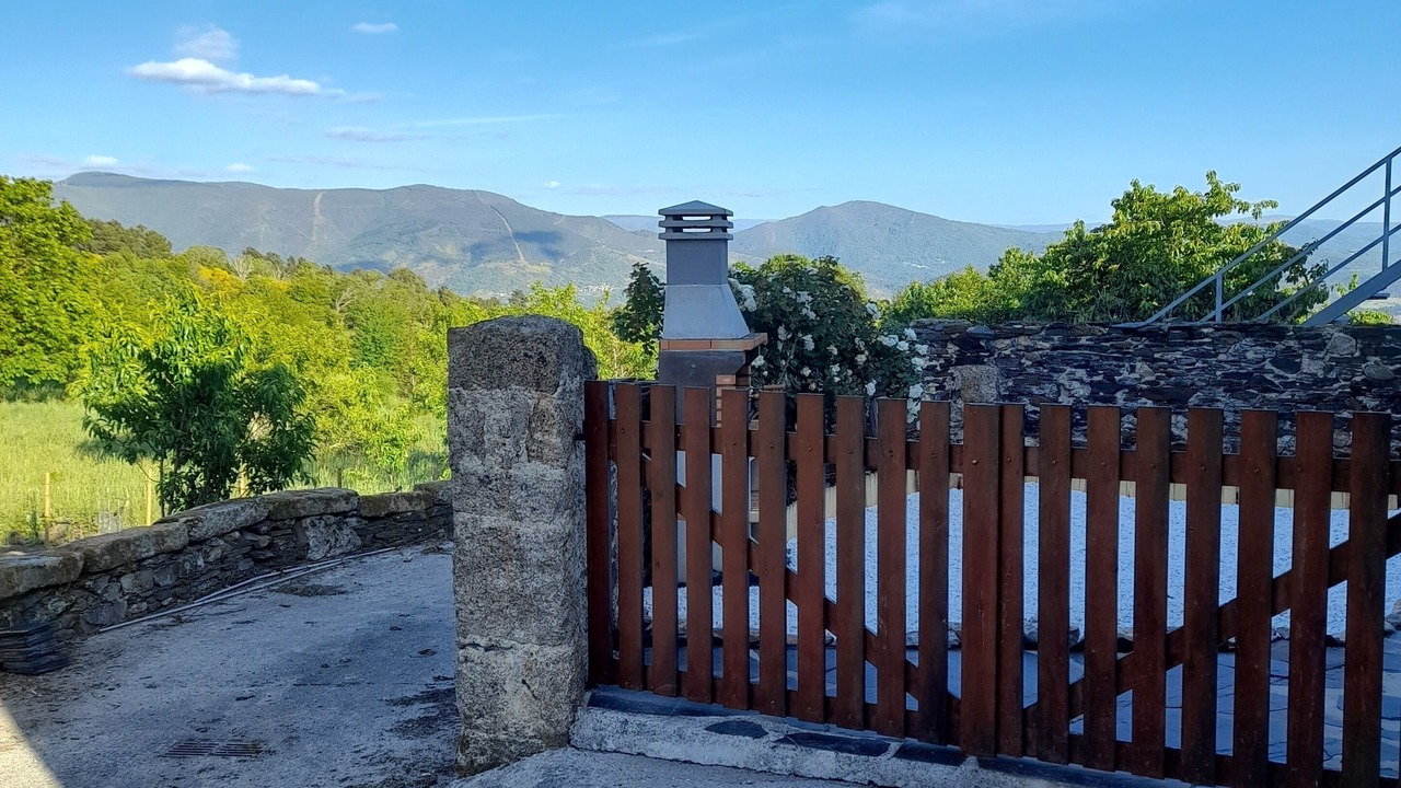Photo of Outdoor in A Rua