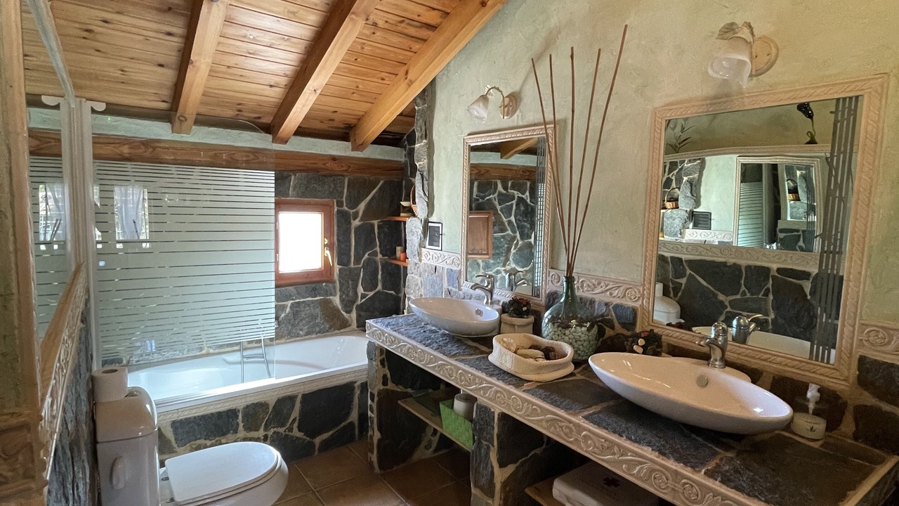 Photo of Bathroom in Guardo