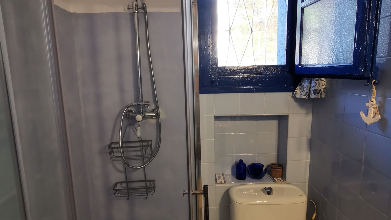 Photo of Bathroom in Colera
